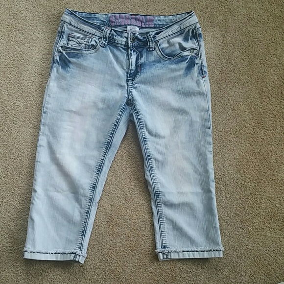 Hydraulic Denim - Lola Capris Size 9/10 by Hydraulic